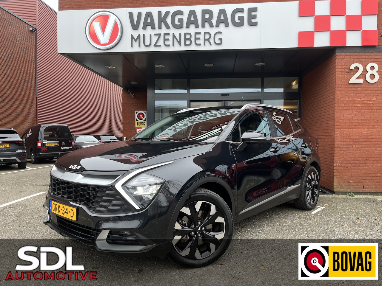 Kia Sportage - 1.6 T-GDi Plug-in Hybrid AWD DynamicLine // FULL LED // ADAP. CRUISE // HALF LEDER // ELEK - AutoWereld.nl