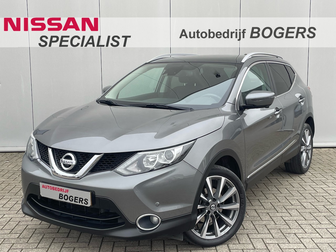 Nissan Qashqai - 1.2 N-Connecta Navigatie, Panoramadak, 19"Lm, 360 Camera, Climate Control, Cruise Control, - AutoWereld.nl