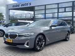 BMW 5-serie Touring - 530d xDrive Luxury Line Business Edition Plus Panoramadak Trekhaak Navi Life Cockpit Prof