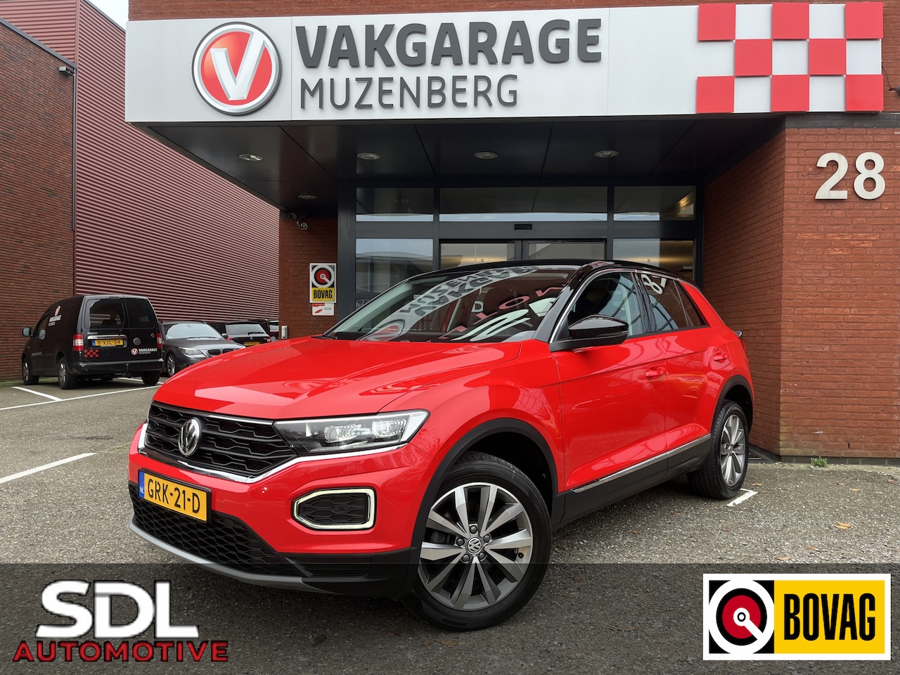 Volkswagen T-Roc - 1.5 TSI Sport // DIGITAAL COCKPIT // NAVI // APPLE CARPLAY / FULL-LED // PDC // DODENHOEK - AutoWereld.nl