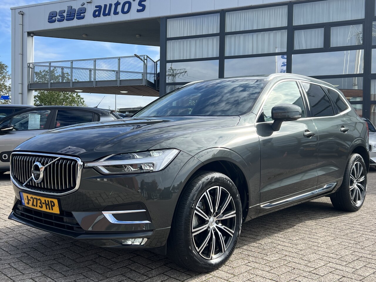 Volvo XC60 - 2.0 B4 Inscription Trekhaak Panodak ACC 360 Camera Elek Stoelen + Leder + Verwarming DAB H - AutoWereld.nl