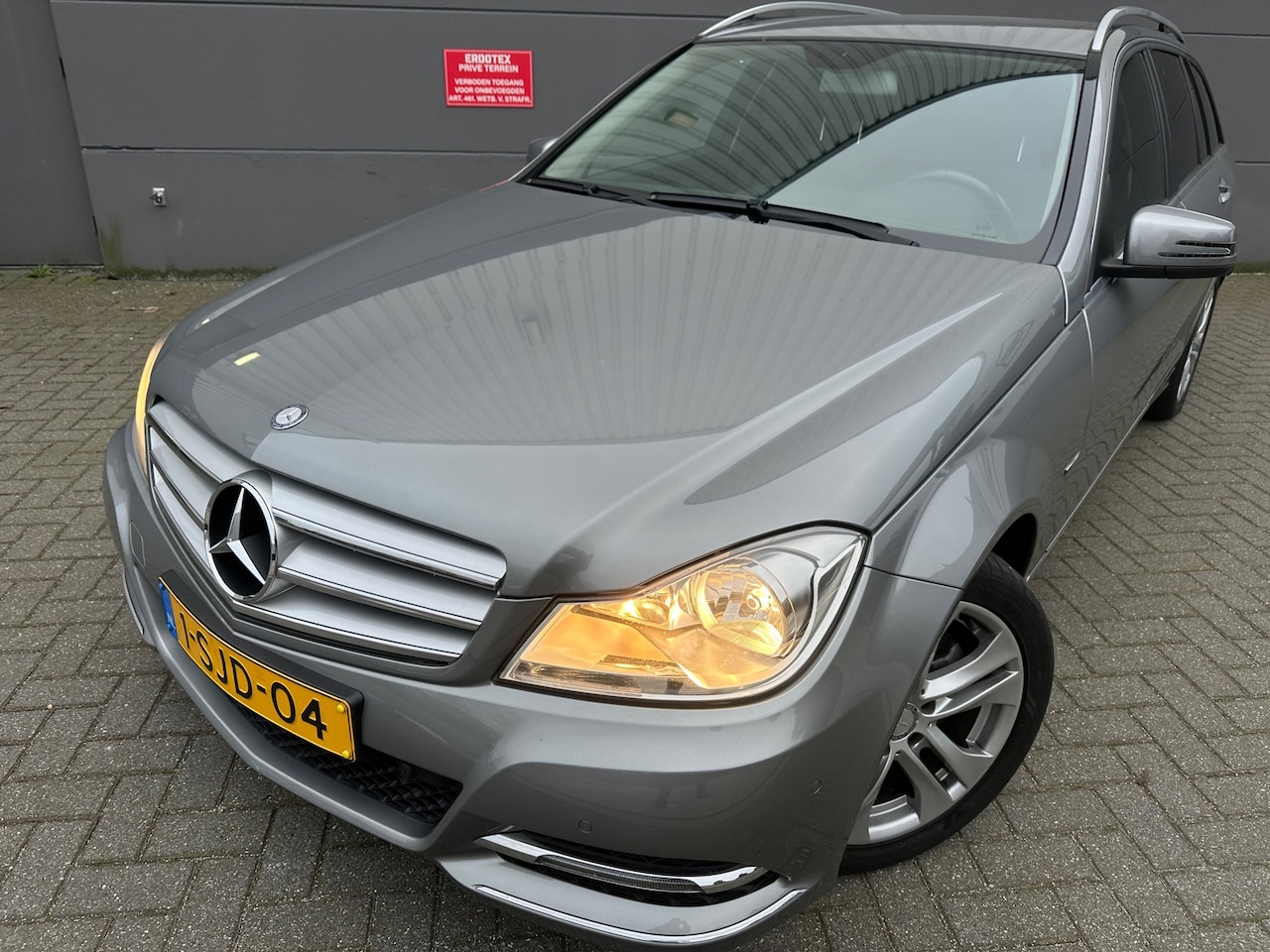 Mercedes-Benz C-klasse Estate - 180*NAVI*Elkt-stoel*Airco*Cruise*Leer*Velegn*Bluetooth*Park-voor &achter - AutoWereld.nl