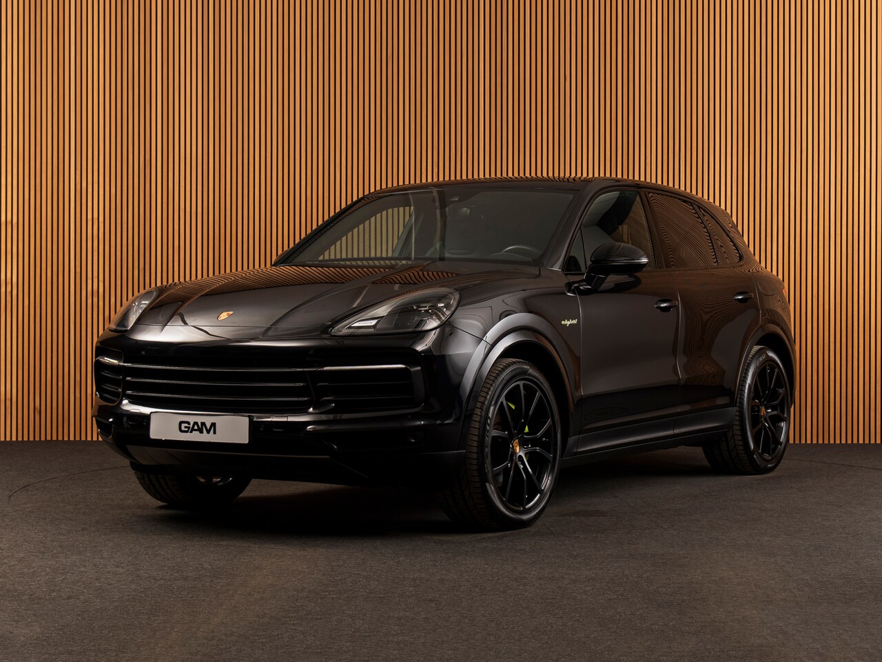 Porsche Cayenne - 3.0 E-Hybrid PANO-BOSE-21" - AutoWereld.nl