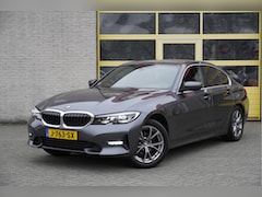 BMW 3-serie - 318i Automaat Executive BJ2020 Lmv 17" | Led | Pdc | Navi | Elek. achterklep | Achteruitri