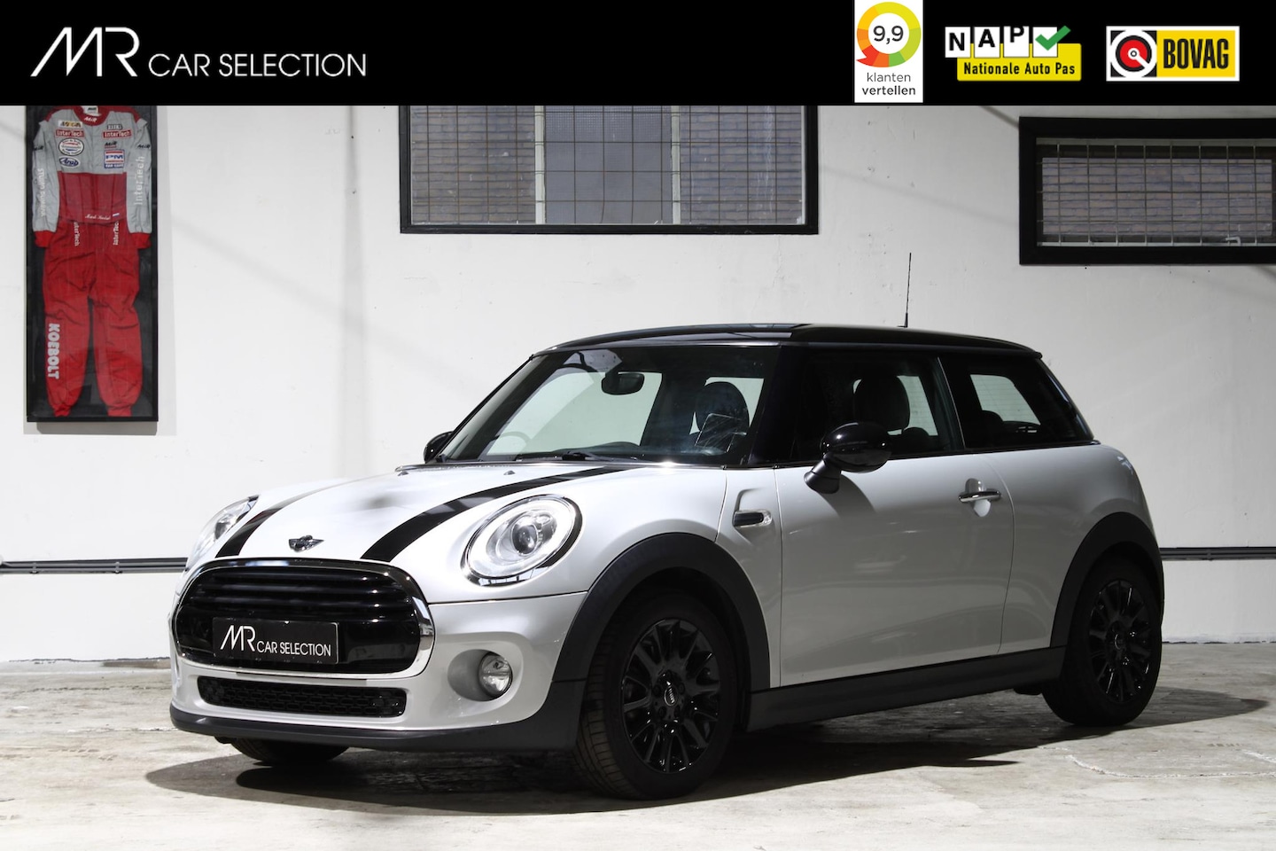 MINI Cooper - Mini 1.5 Business | LED | Navigatie | Stoelverwarming | NL Auto | - AutoWereld.nl