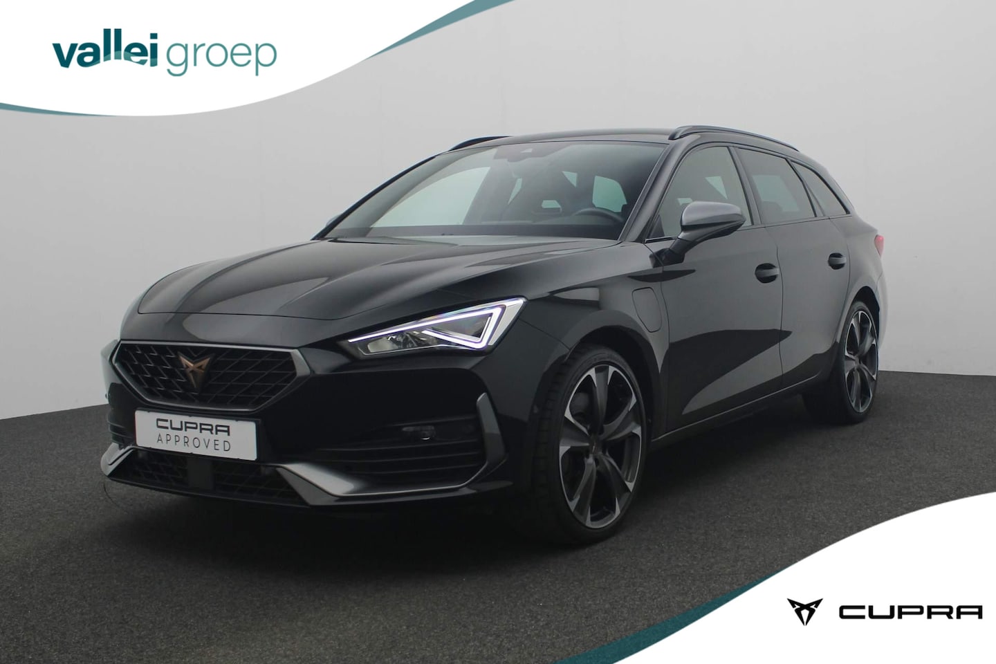 CUPRA Leon Sportstourer - 1.4 245PK DSG e-Hybrid VZ Adrenaline | Adaptief onderstel | Navi | Keyless | Camera | 19 i - AutoWereld.nl