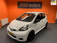 Toyota Aygo - 1.0 12V / 5 DEURS / SPORT / AIRCO / APK 06-11-2025