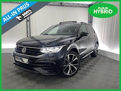 Volkswagen Tiguan - 1.4 TSI eHybrid R-Line Business Automaat | Apple Carplay | Navi | Head-Up | Pano-Dak | Max