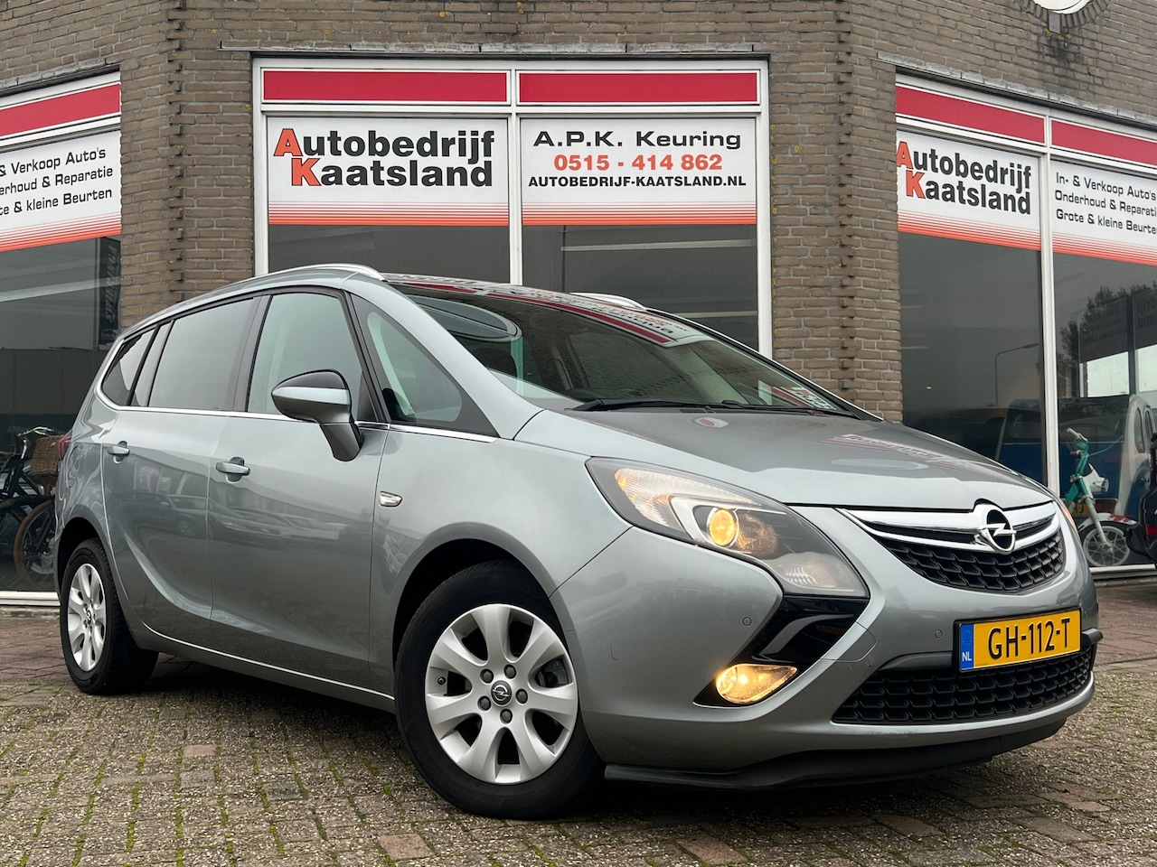 Opel Zafira Tourer - 1.6 CDTI Edition 7 Persoons - Navi - PDC - APK: 11-2025 - 2015 - AutoWereld.nl