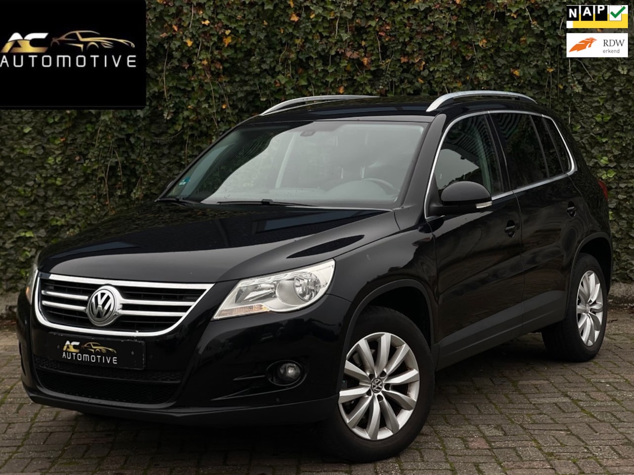 Volkswagen Tiguan - 1.4 TSI Sport&Style Leder, Clima, Nap, - AutoWereld.nl