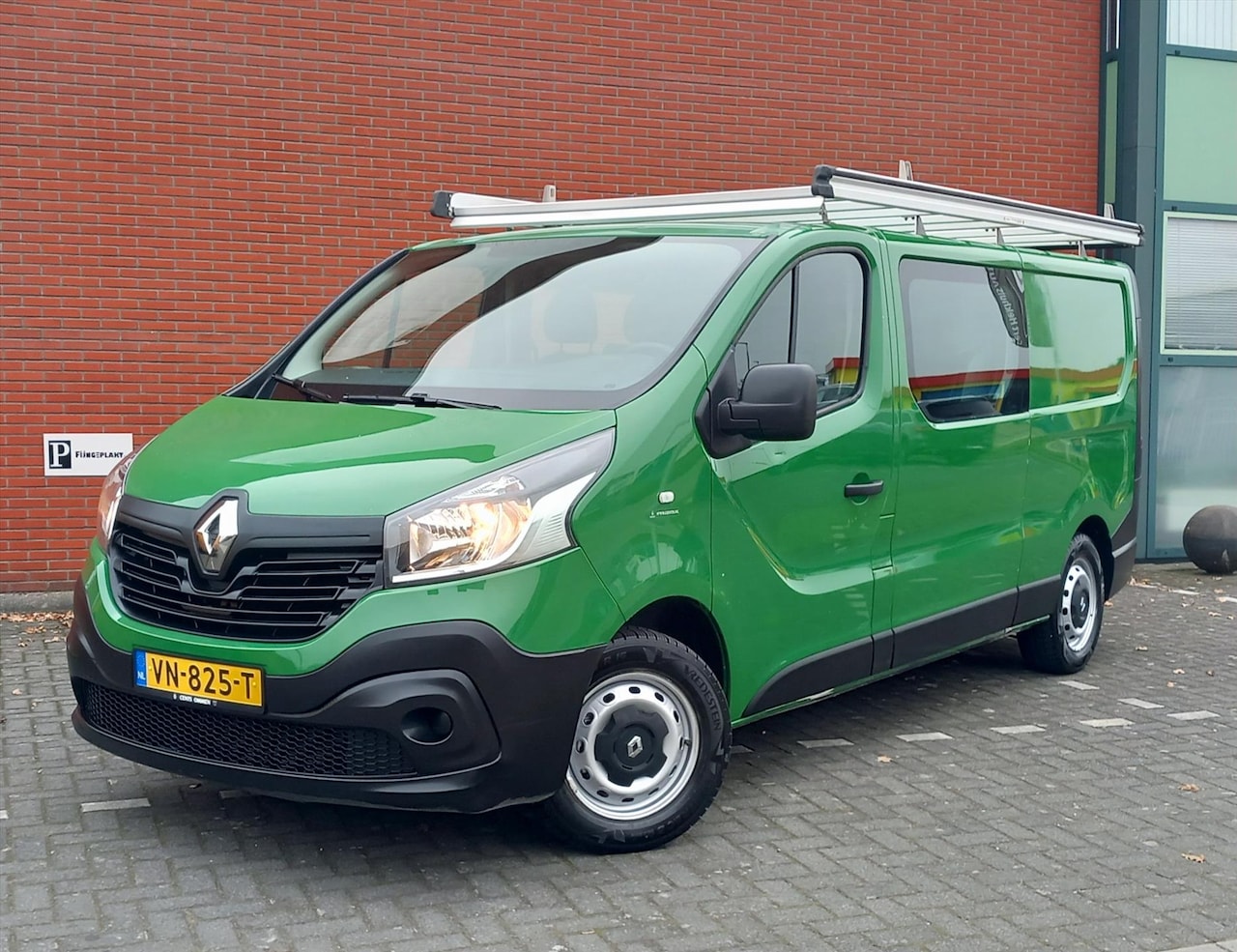 Renault Trafic - 1.6 dCi 115pk L2H1 T29 Comfort Dubbele Cabine - AutoWereld.nl