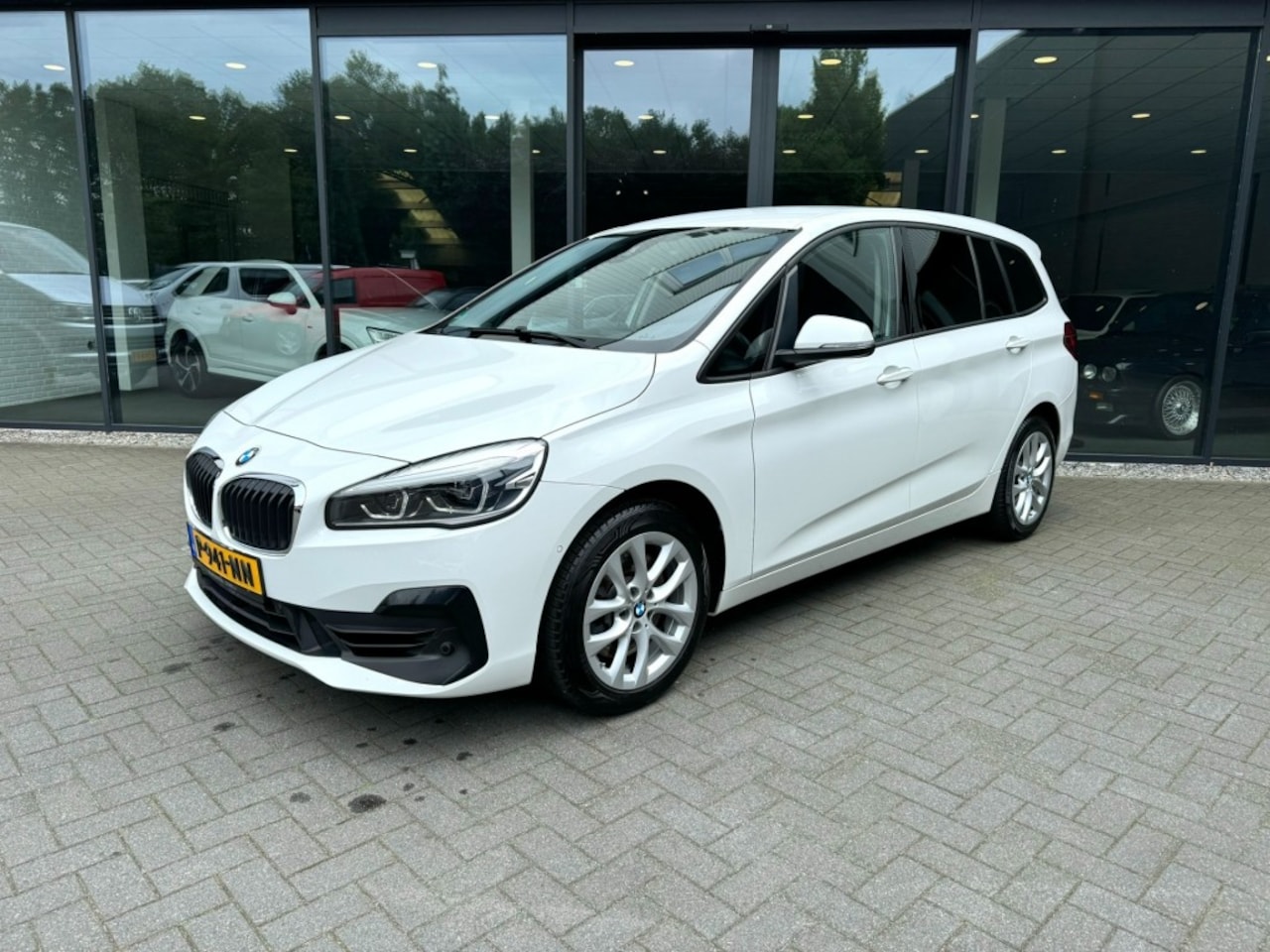 BMW 2-serie Gran Tourer - 220i 192pk Exe,LED,Navi,Clima,Cruise,Stoelverw,Trekhk afn,Camera - AutoWereld.nl