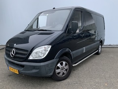 Mercedes-Benz Sprinter - 318 3.0 CDI Automaat Camera Airco Trekhaak 2800 kg 3 Zits Side Bar Alu Velg