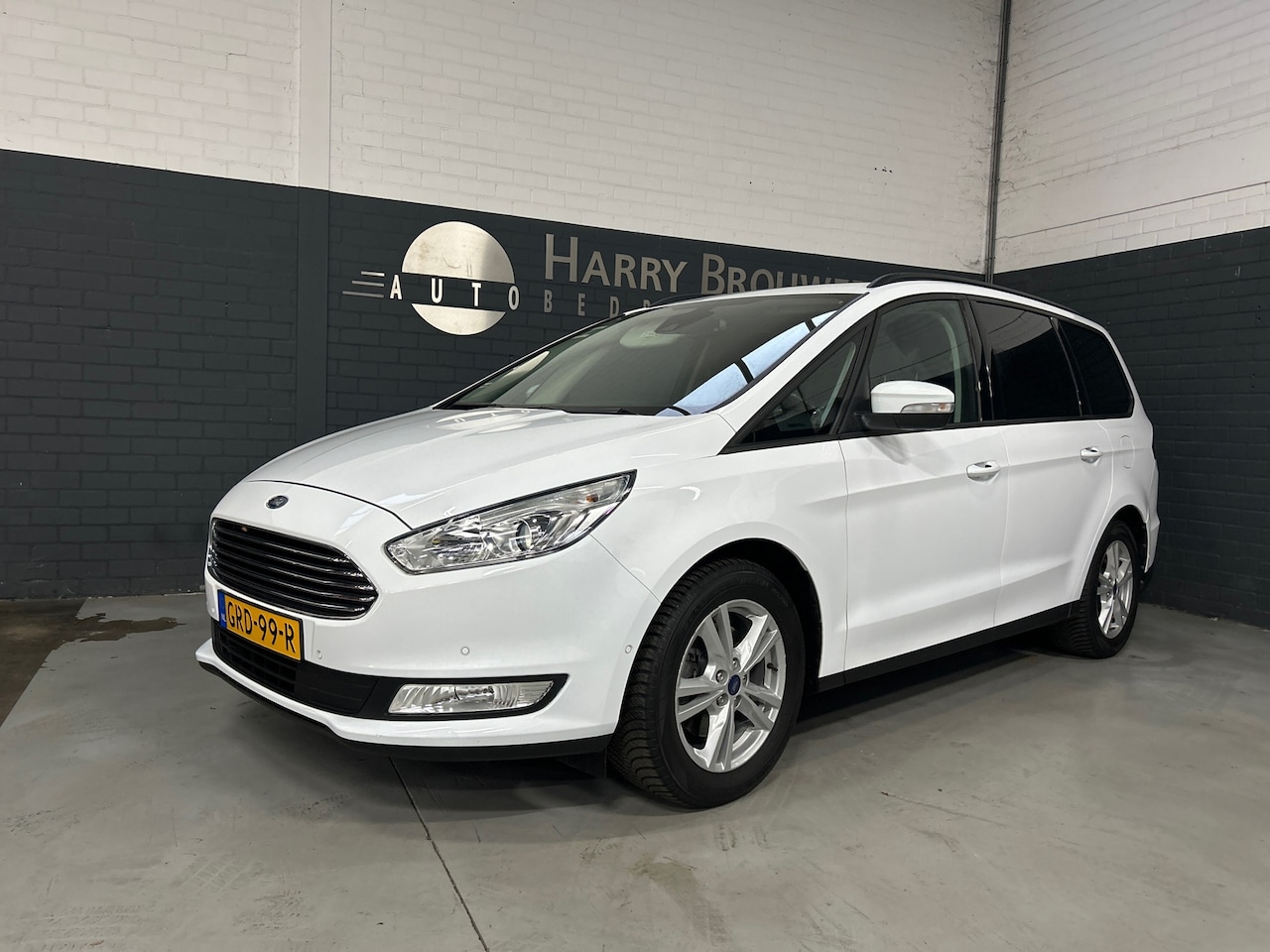 Ford Galaxy - 1.5, 7 pers. Luxe uitvoering. nieuwe motor met garantie - AutoWereld.nl