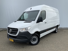 Mercedes-Benz Sprinter - 317 1.9 CDI L2H2 Airco Cruise Navi Camera 3 Zits Trekhaak 3500 kg Euro 6