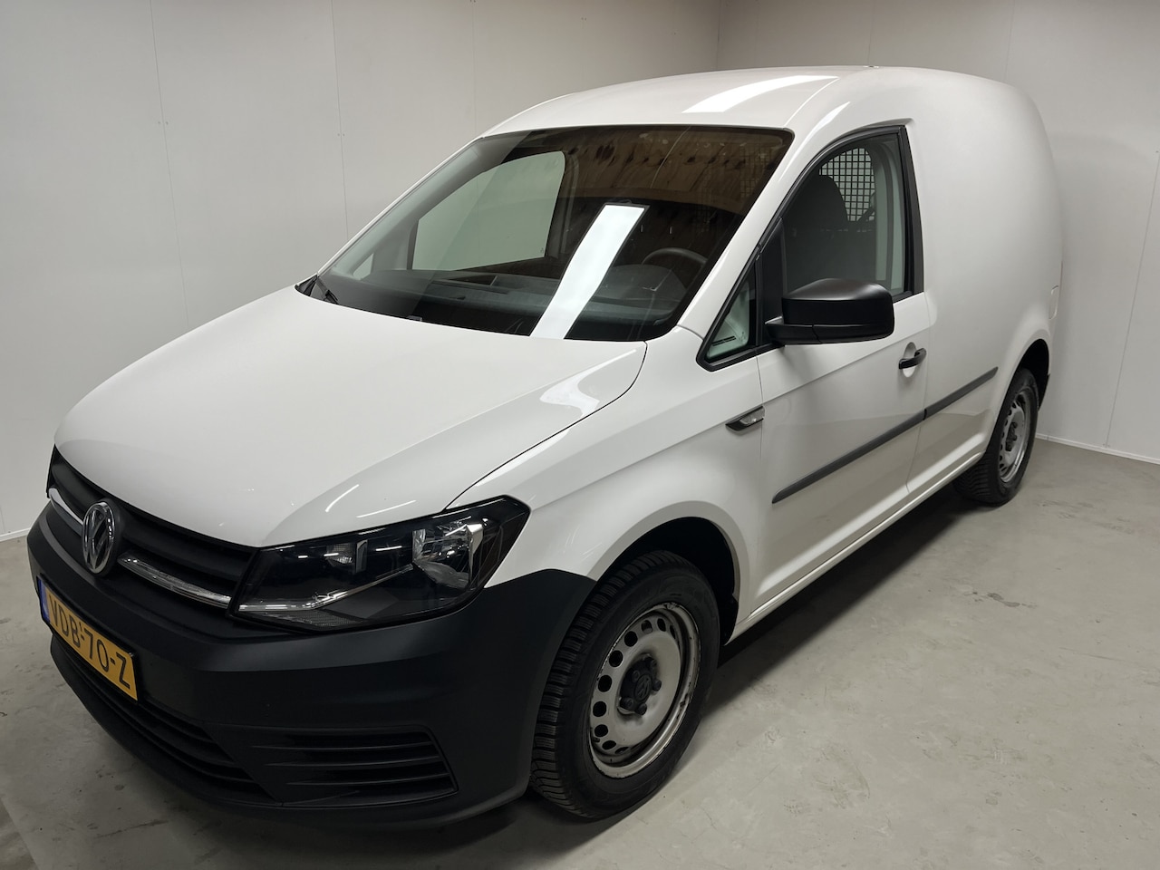 Volkswagen Caddy - 2.0 TDI L1H1 BMT Trendline NAP Airco Excl BTW - AutoWereld.nl