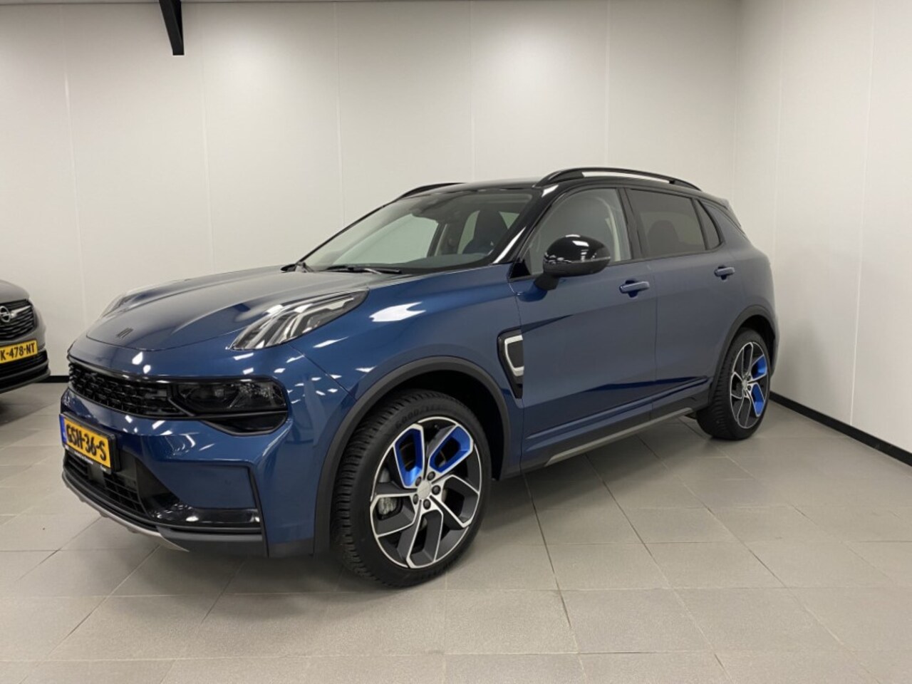 Lynk & Co 01 - 1.5 PLUG-IN HYBRIDE / AUTOMAAT / PANODAK / CAMERA / 5X OP VOORRAAD - AutoWereld.nl