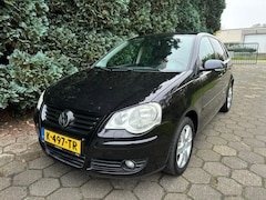 Volkswagen Polo - 1.4 Trendline 5-Deurs