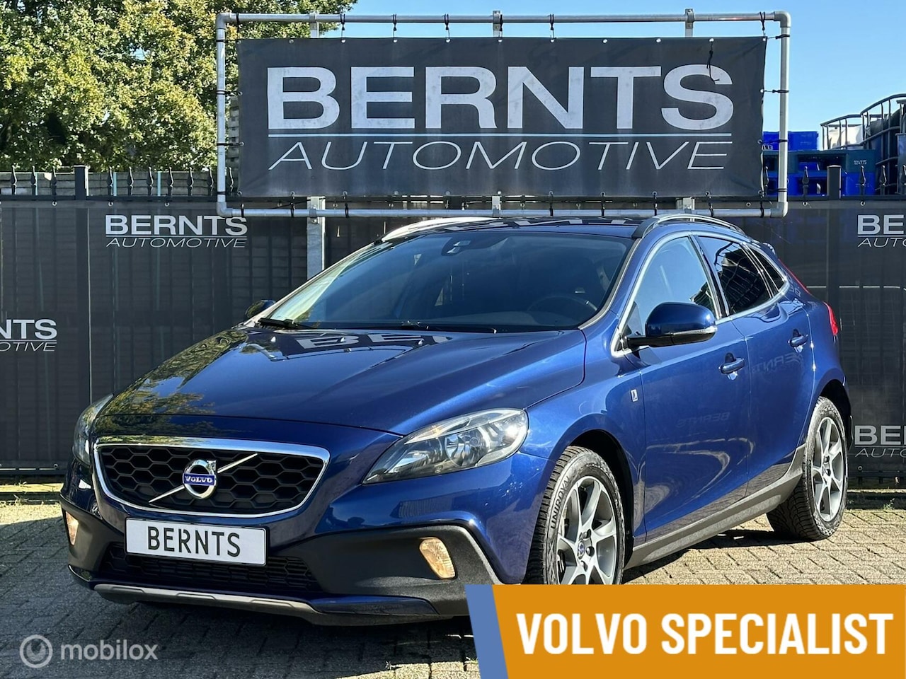 Volvo V40 Cross Country - T4 AWD Ocean Race|5 Cilinder|Bluetooth - AutoWereld.nl