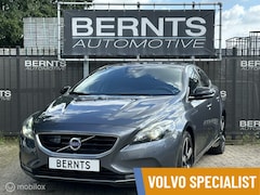 Volvo V40 - 2.5 T5 Summum|Adaptive Cruisecontrol|BLIS|Navigatie|Stoelverwarming