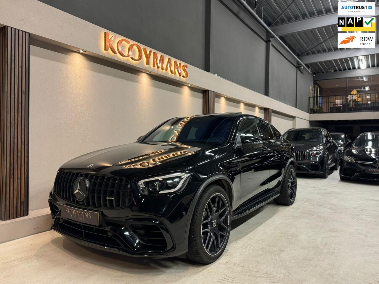 Mercedes-Benz GLC-klasse Coupé - AMG 63 4MATIC+ Carbon Package / Dak / Sfeer/ Modus/ 360 Camera/ Carplay/ Rode gordels/ - AutoWereld.nl