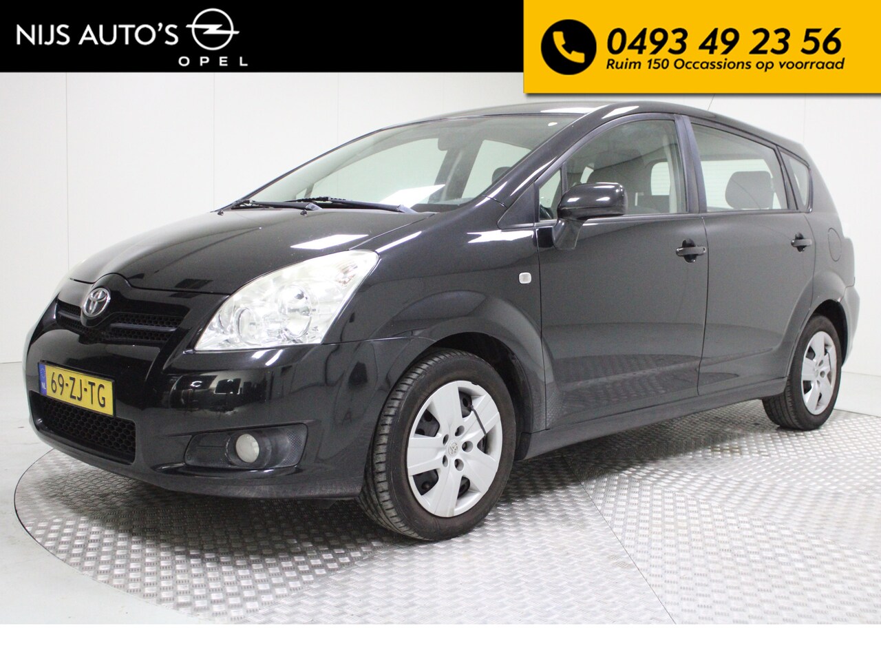 Toyota Verso - 1.8 VVT-i Sol | trekhaak | climate control | radio cd | parrot telefoon - AutoWereld.nl