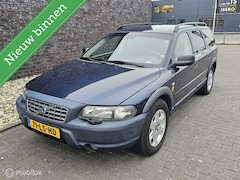 Volvo XC70 - 2.5 T Geartronic Comfort Line Nieuwe apk