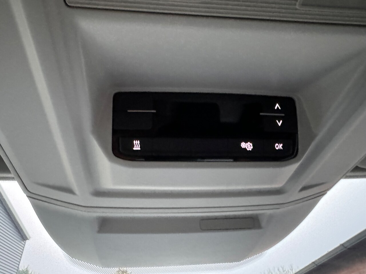 MAN TGE - 35 2.0 Standaard Hoog 140PK AUTOMAAT COMMANDER LION ECC/ACC/LED/STANDKACHEL/NAV/2 SCHUIFDEURENVOLL