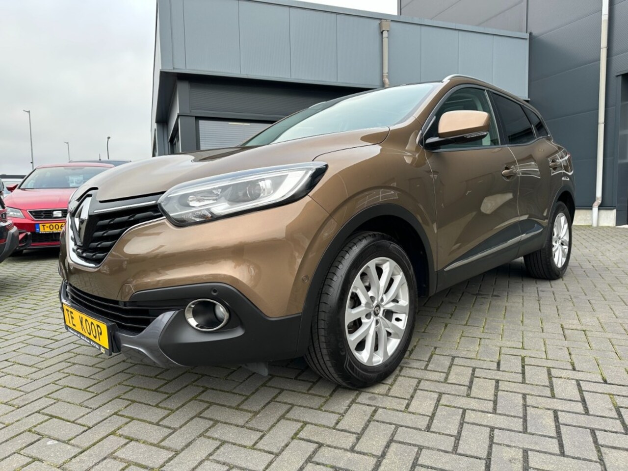 Renault Kadjar - 1.2 TCe Intens Navi Camera Panorama 130pk - AutoWereld.nl