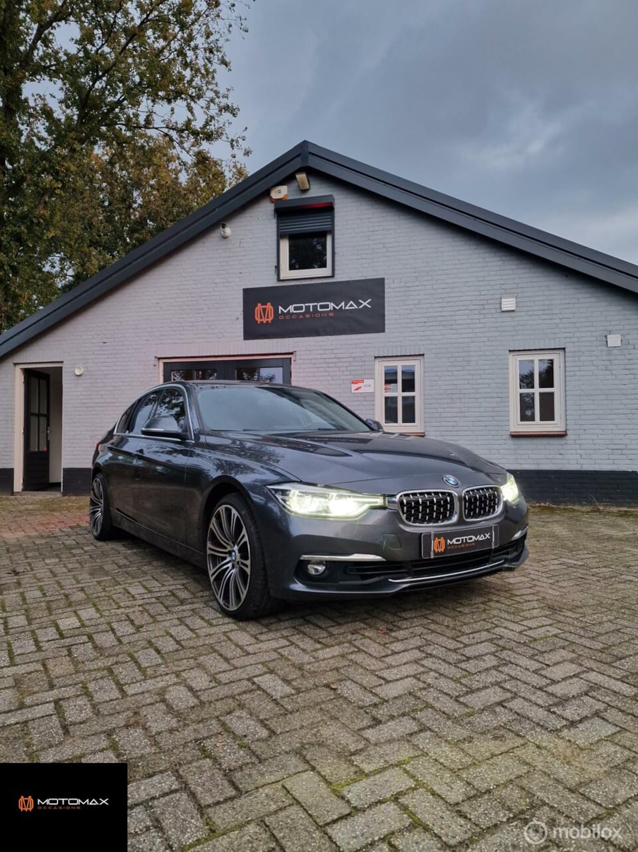 BMW 3-serie - 330e 252pk Aut 2017 Grijs | Pano | Leder - AutoWereld.nl