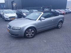 Audi A4 Cabriolet - 1.8 Turbo Exclusive