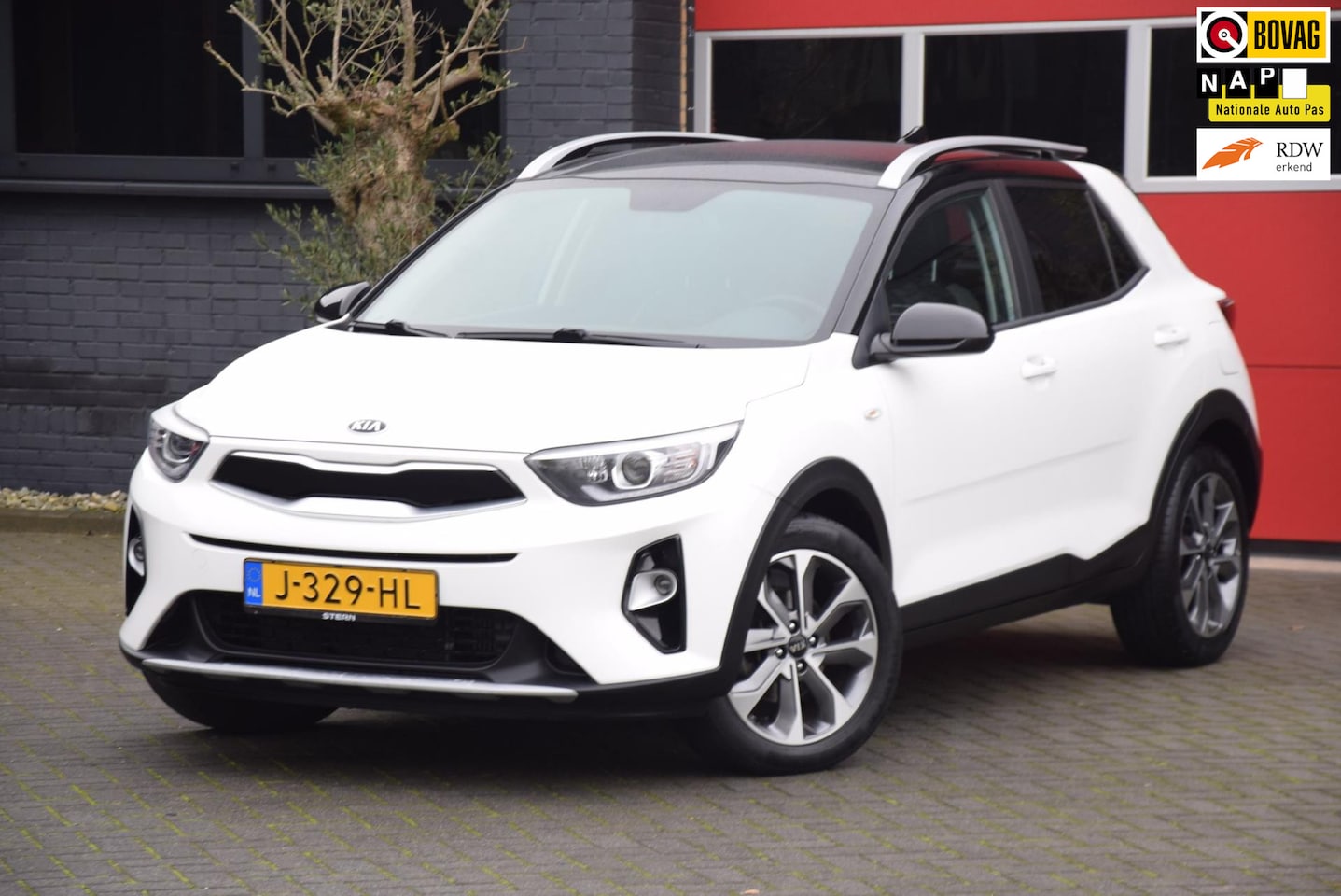 Kia Stonic - 1.0 T-GDi Sports Edition 2020 Airco Camera Carplay Cruise control - AutoWereld.nl