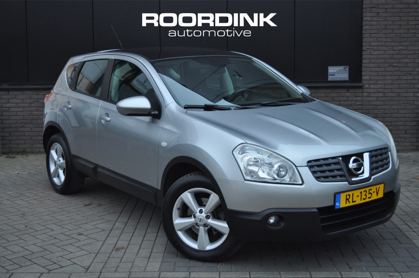 Nissan Qashqai - Pano|Clima|Cruise|Trekhaak - AutoWereld.nl