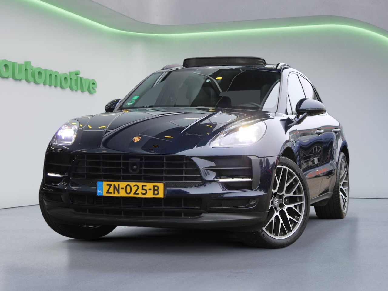 Porsche Macan - 2.0 | PANORAMA DAK | BOSE | CRUISE | STUURWIEL VERWARMD | - AutoWereld.nl