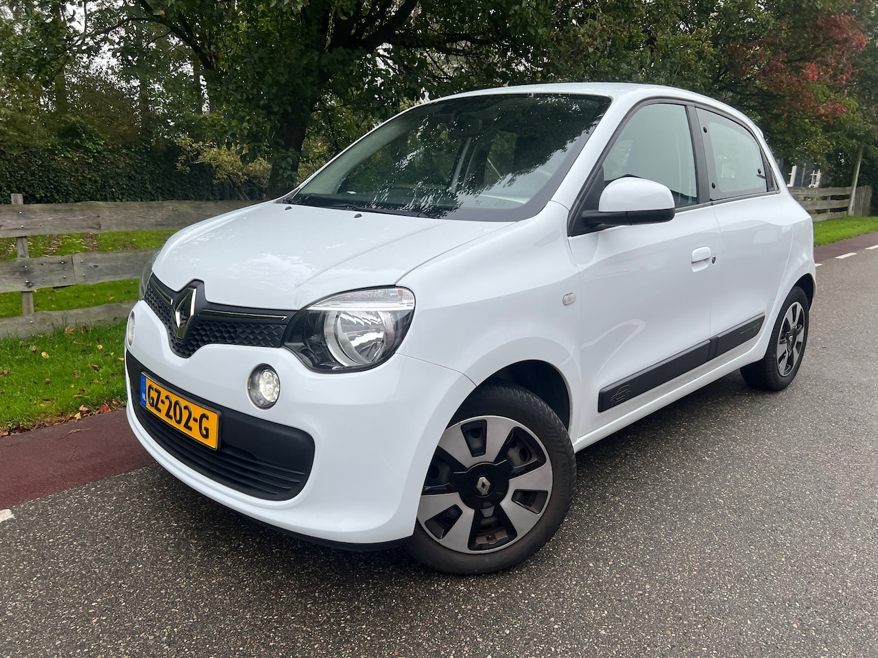 Renault Twingo - 1.0 SCe Authentique Airco, Cruise - AutoWereld.nl