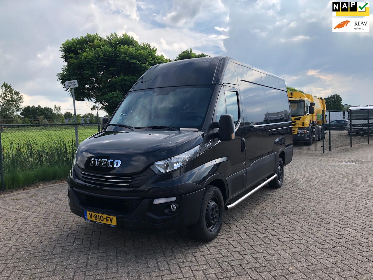 Iveco Daily - 35S14V 2.3 352 H1 LAADKLEP APK 03-07-2025 - AutoWereld.nl