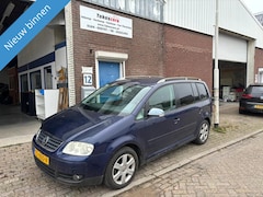 Volkswagen Touran - 2.0 TDI Highline