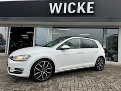 Volkswagen Golf - 1.4 TSI Highline DSG Panorama Navi Leder Massage Xenon