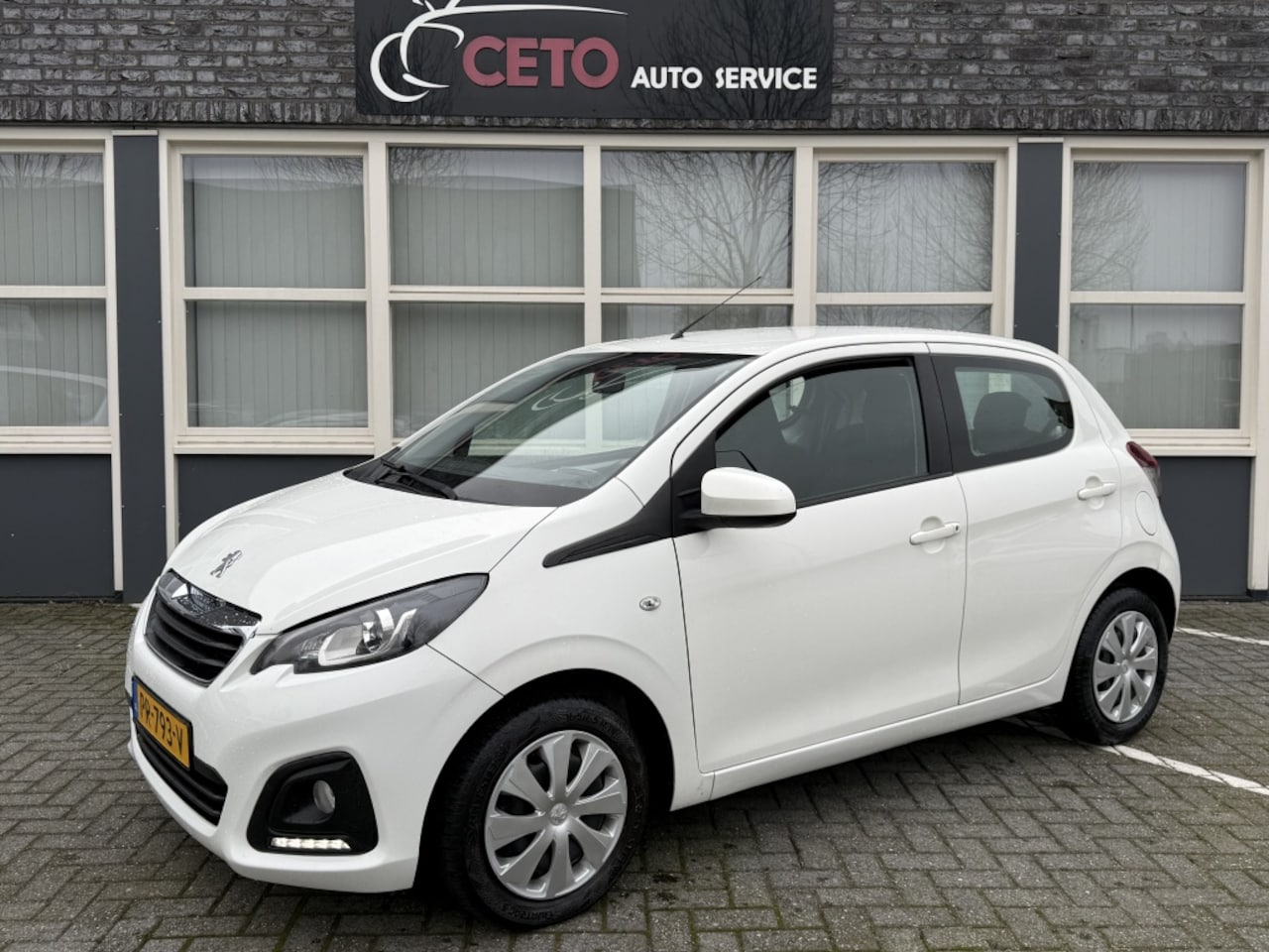 Peugeot 108 - 1.0 e-VTi Active 1.0 e-VTi Active - AutoWereld.nl