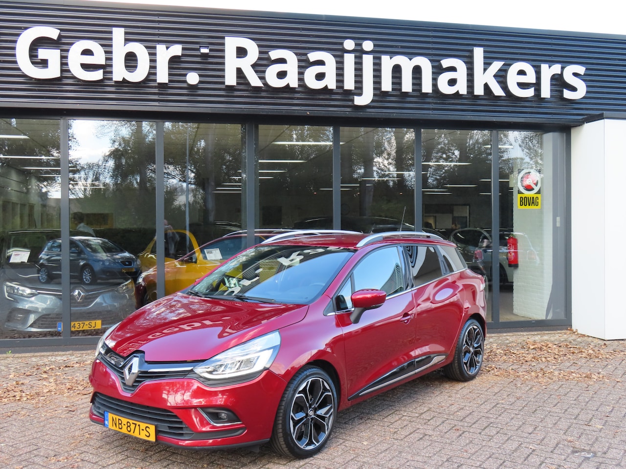 Renault Clio Estate - 1.2 TCe 120pk Intens*LED*Navigatie*ECC* - AutoWereld.nl