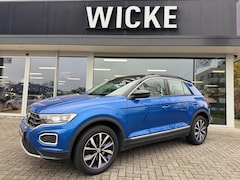 Volkswagen T-Roc - 1.0 TSI Virtual Led Navigatie Camera Stoelv. PDC Cruise contr