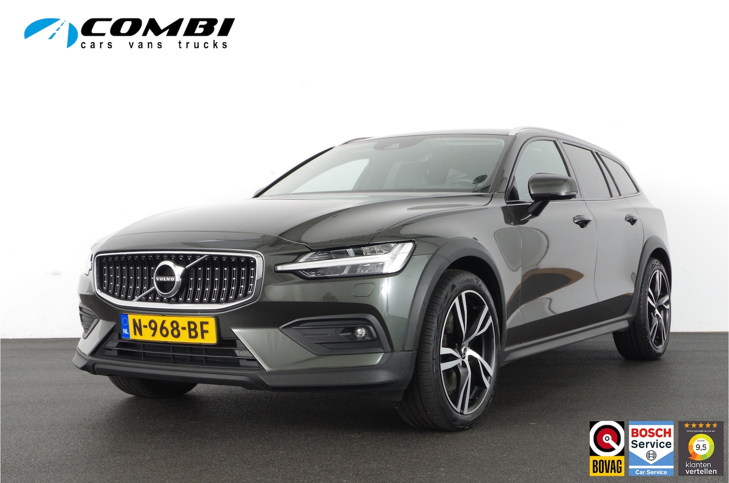 Volvo V60 Cross Country - 2.0 B5 AWD Pro 250pk > Kleur: PINE GREY/Blis/Trekhaak/Pilot assist... - AutoWereld.nl