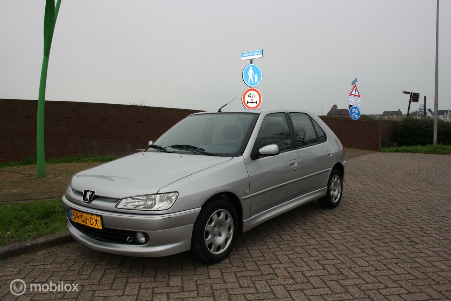 Peugeot 306 - 1.4 XT 1.4 XT 5DRS Nieuwe APK - AutoWereld.nl