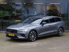 Volvo V60 - 2.0 T6 Recharge 340 PK AWD R-Design PHEV, Trekhaak, Panoramadak, LED, Leder, Camera, Navig