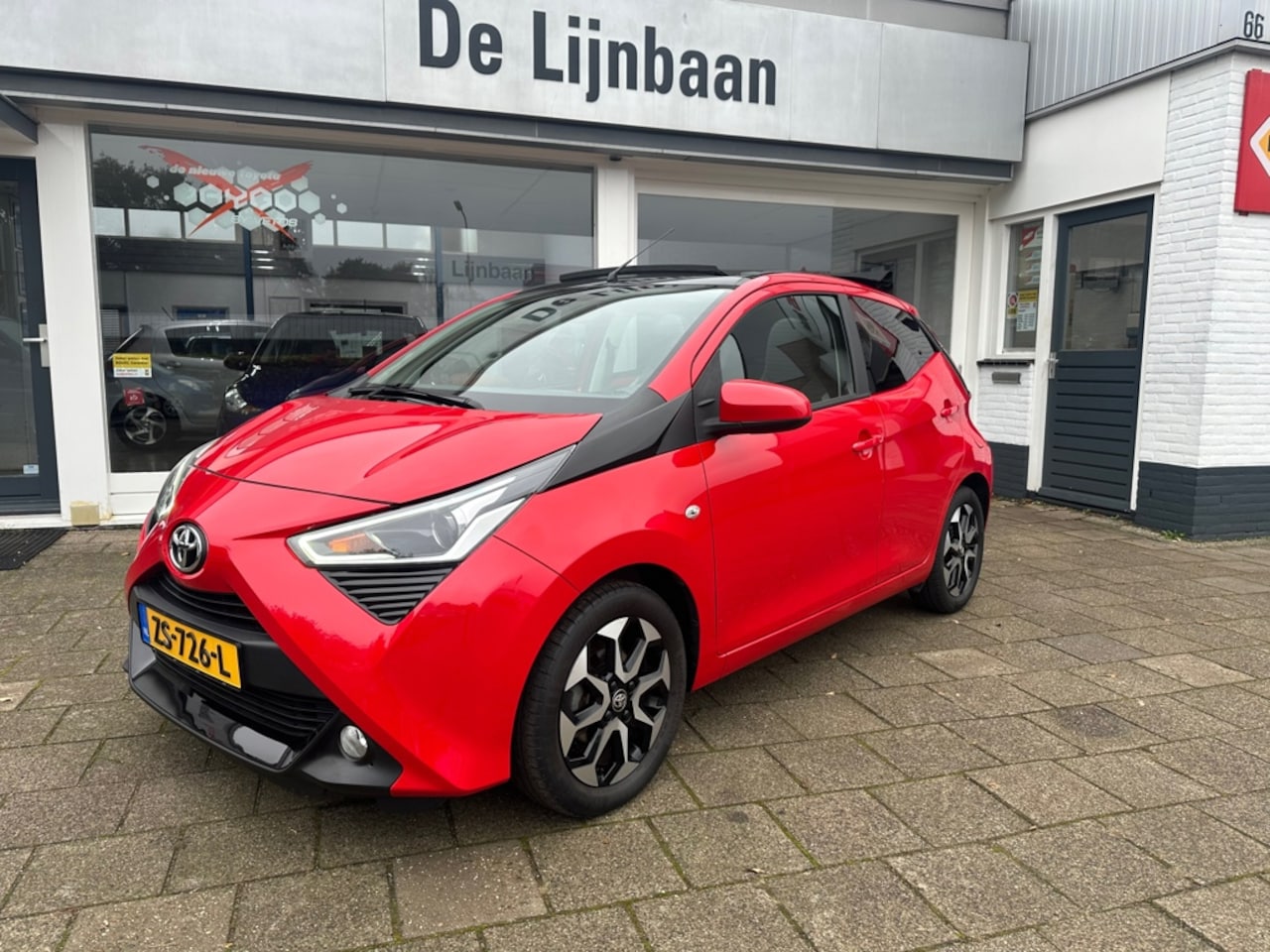 Toyota Aygo - 1.0 VVT-i x-joy 1.0 VVT-i x-joy - AutoWereld.nl