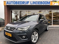 Seat Arona - 1.0 TSI FR Trekhaak, camera, dodehoek detectie Business Intense Plus