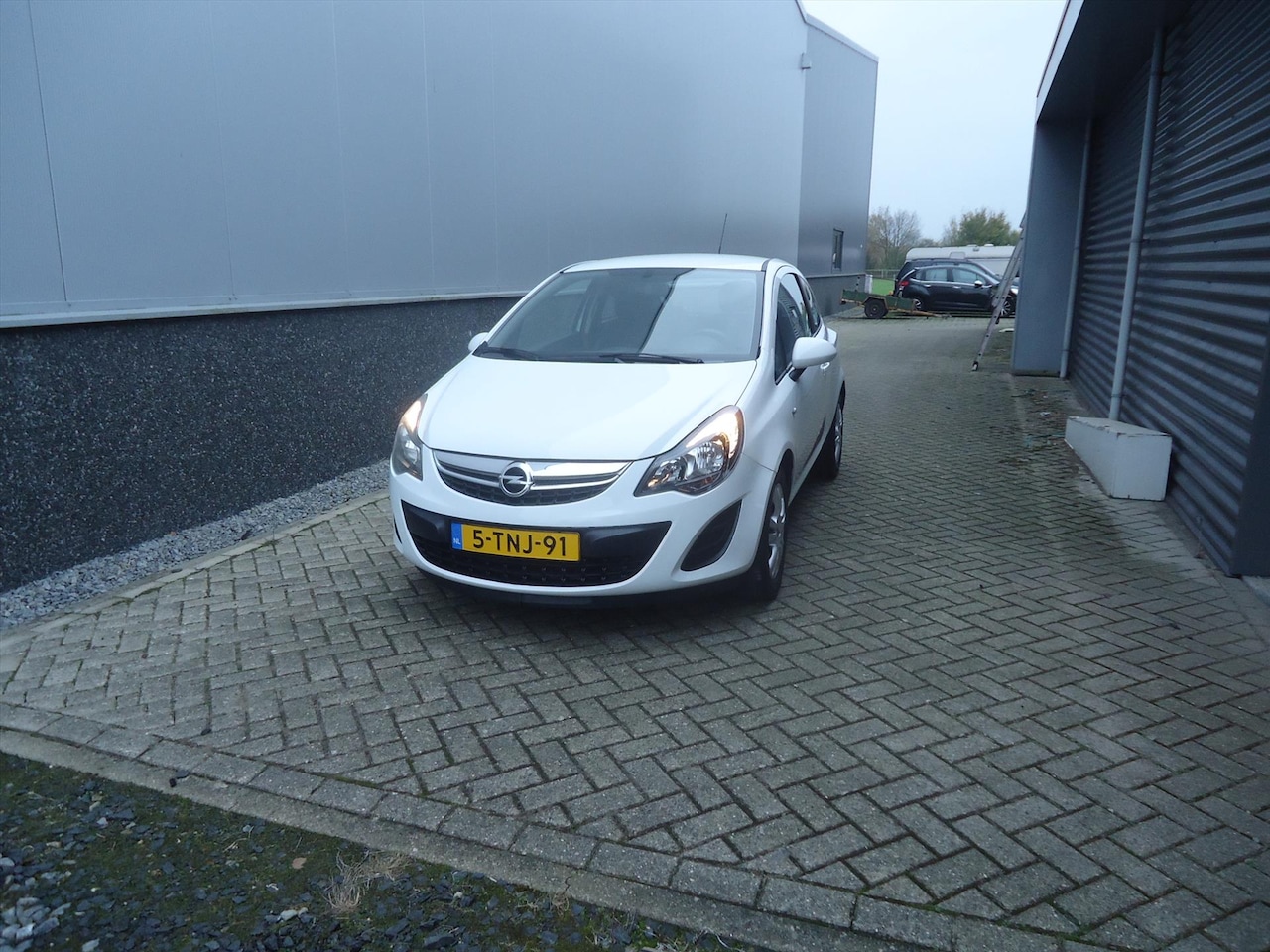 Opel Corsa - 1.2 Twinport 85pk 3d Berlin - AutoWereld.nl