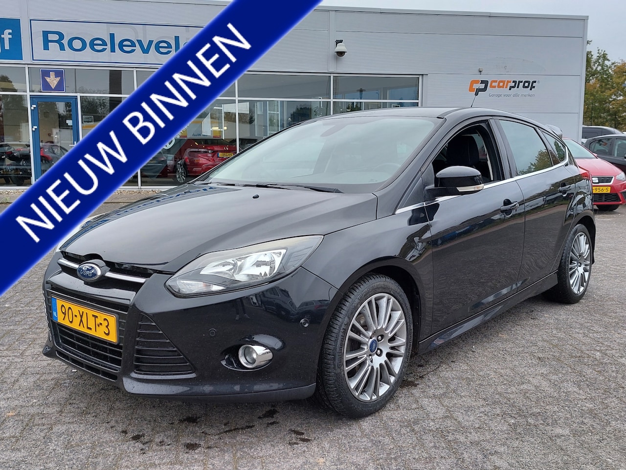 Ford Focus - 1.0 EcoBoost 101pk Lease Titanium ST-Line 5-Deurs | Origineel NL | Navi | Clima | Cruise | - AutoWereld.nl