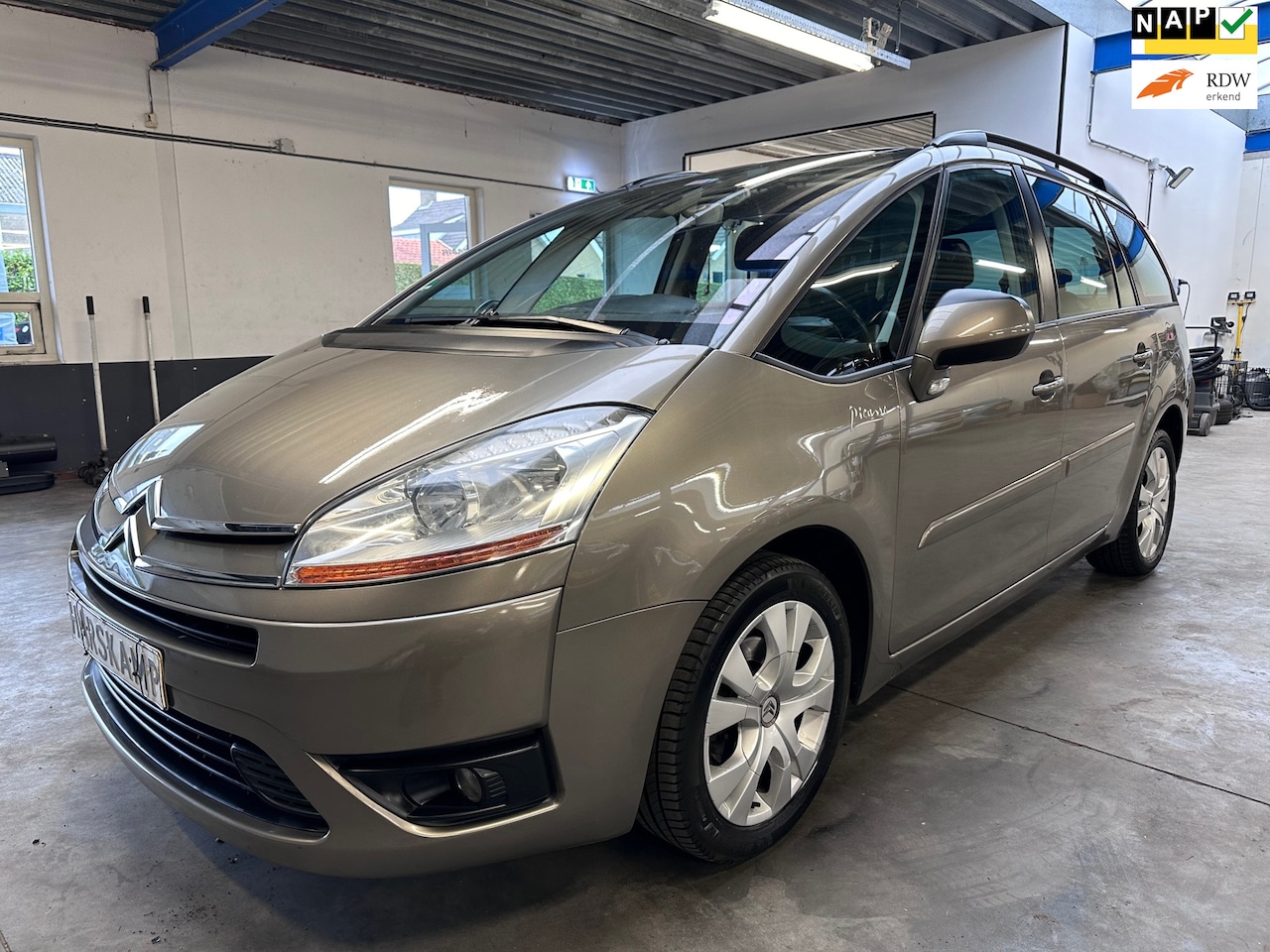 Citroën Grand C4 Picasso - 1.8-16V Ambiance 7-Persoons - AutoWereld.nl