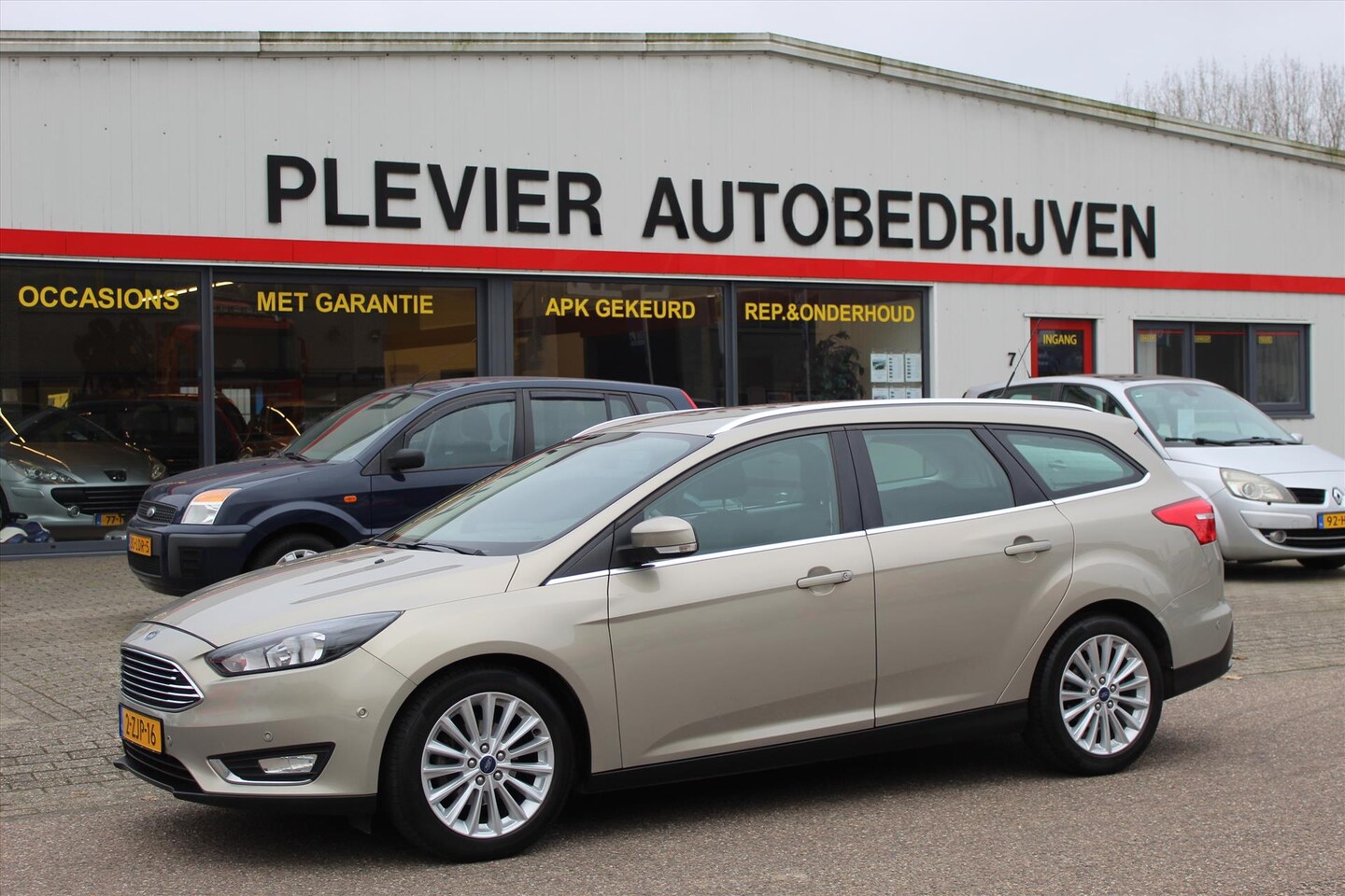 Ford Focus Wagon - 1.0 EcoBoost 125pk Titanium Edition - AutoWereld.nl